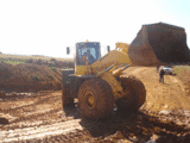 TRABAJOS CON MAQUINARIA PESADA